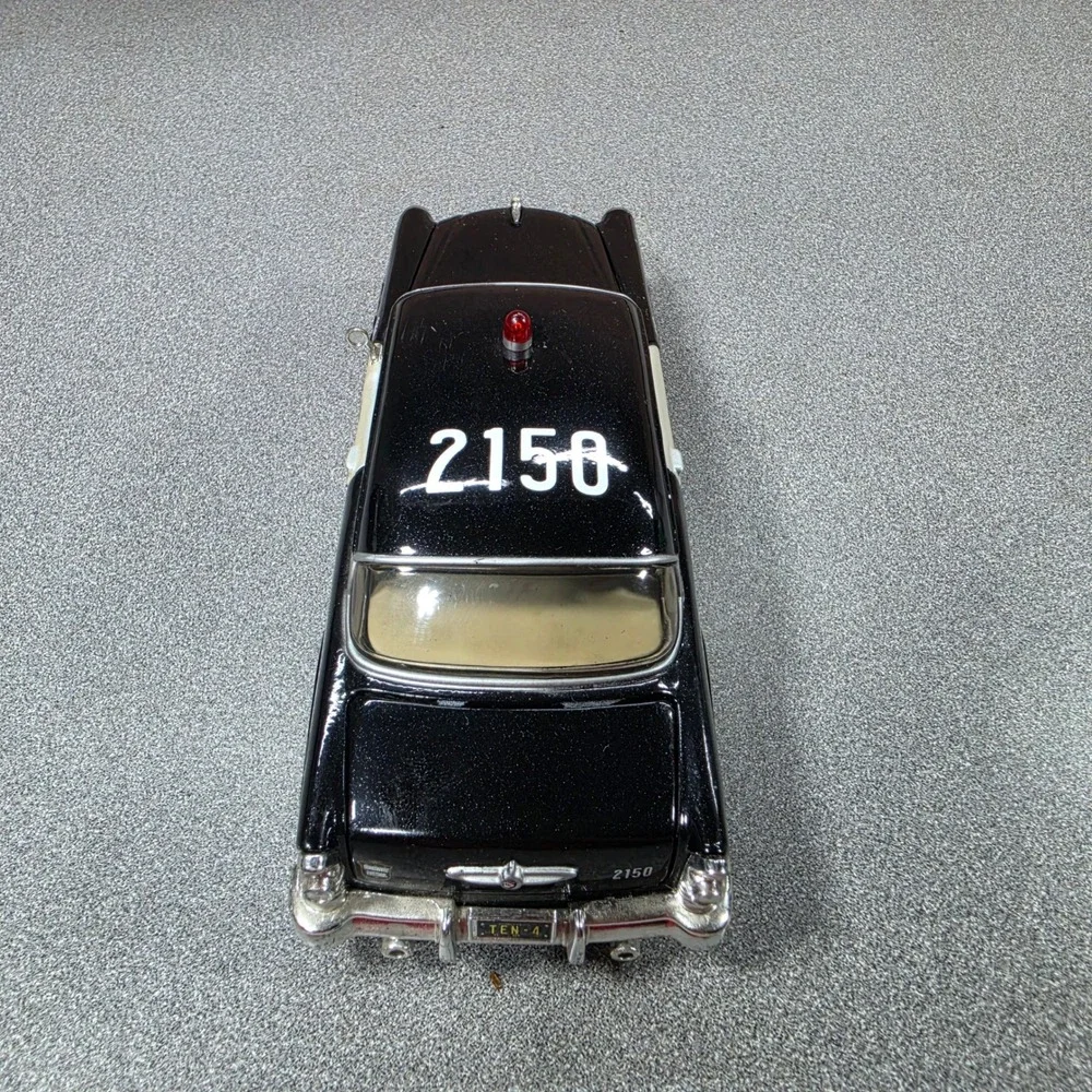 Maisto 1955 Buick Century Police Car 1/26 Black White Excellent Highway Patrol